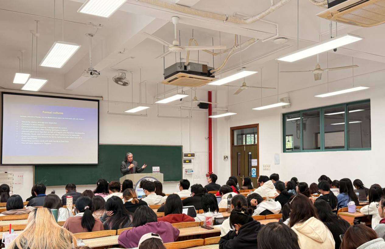 794f3d9c-946f-40ec-823f-6c2a70a7592d 794f3d9c-946f-40ec-823f-6c2a70a7592d