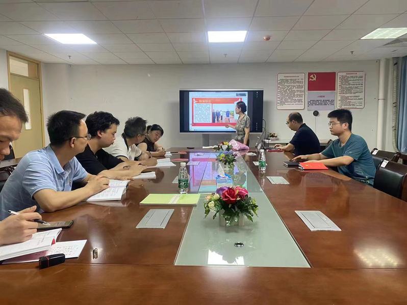 f6983969-b2f5-4aae-832c-be38751fde28