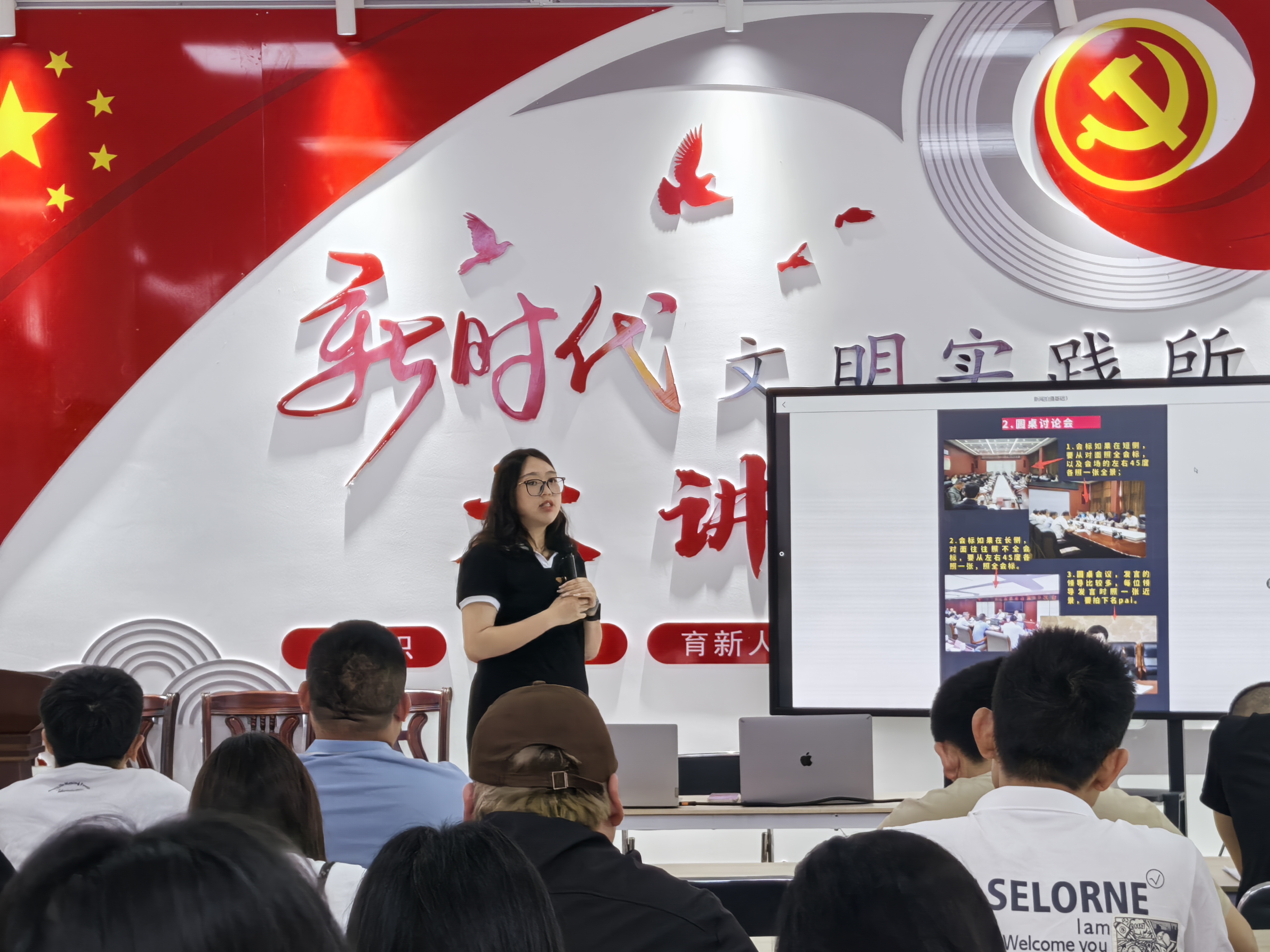 16951987-063d-44f1-bf44-b7ce072e8ccc 16951987-063d-44f1-bf44-b7ce072e8ccc