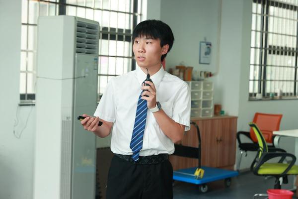 8d0a3e54-bcf4-442a-b2c3-8588021fd1fd 8d0a3e54-bcf4-442a-b2c3-8588021fd1fd