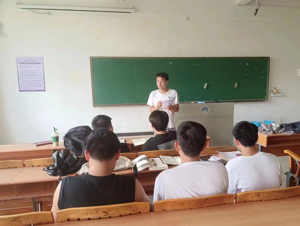 f7930b40-61fc-4989-8126-4aa91d81e556