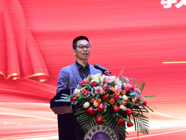 0f3b34b1-25c8-40ec-b44e-d9e18d0456cd