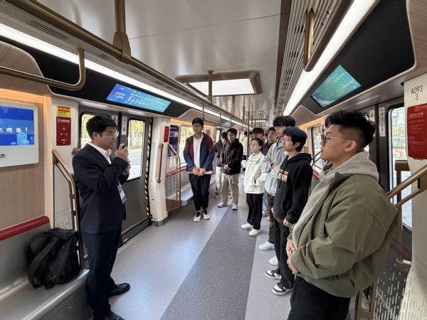 bb9d73a8-e584-4bb5-a164-b41fb97ba5be