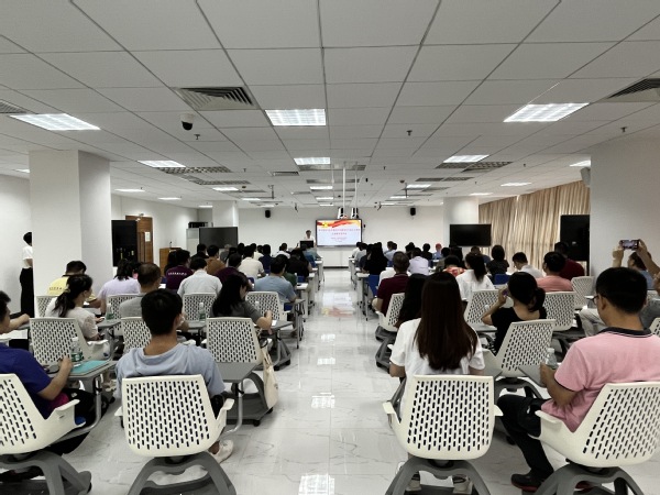 dbe3a83e-b0d2-4b83-b4f8-d6642fd77a4e