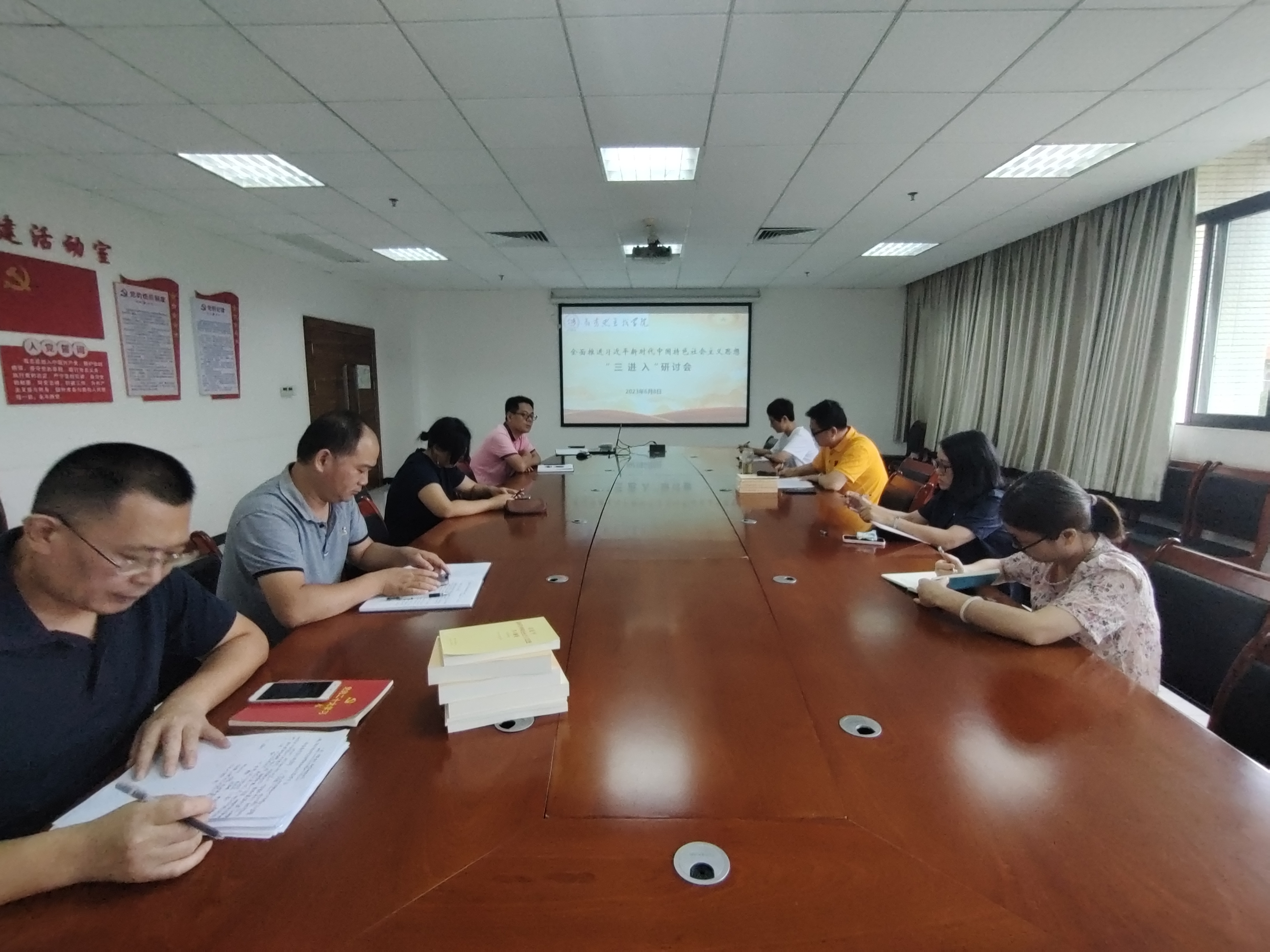 9ad72ab2-37d7-4a6f-bfa3-0bb75025ab8c 9ad72ab2-37d7-4a6f-bfa3-0bb75025ab8c