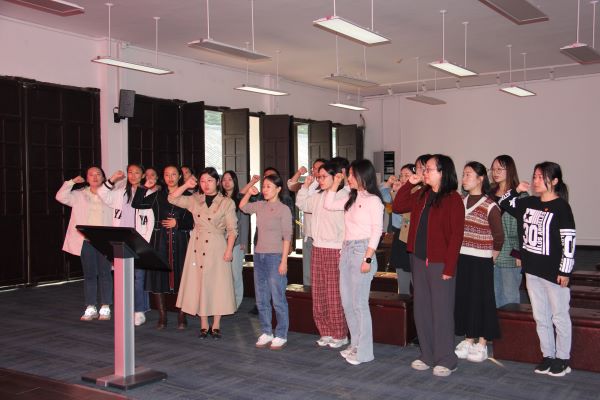 6c09602f-6b95-4eea-a45c-bab2ddb41d72 6c09602f-6b95-4eea-a45c-bab2ddb41d72