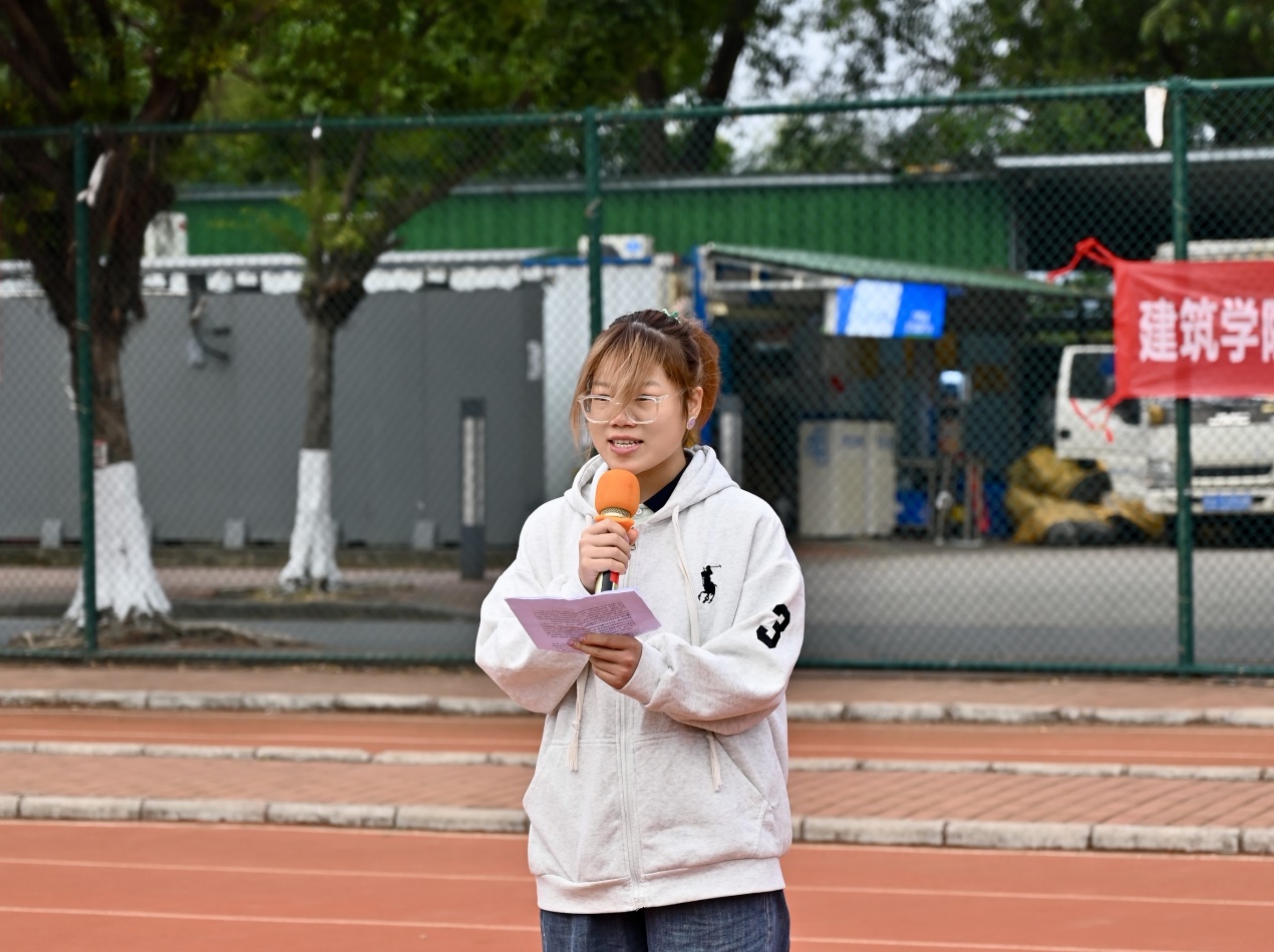 e095399e-9cfe-4e95-99a3-9406bd84bc75 e095399e-9cfe-4e95-99a3-9406bd84bc75