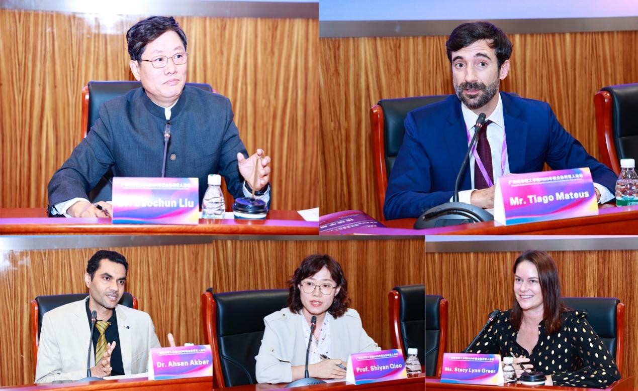 22b44c36-6c68-498c-b73f-b6687ef99929 22b44c36-6c68-498c-b73f-b6687ef99929