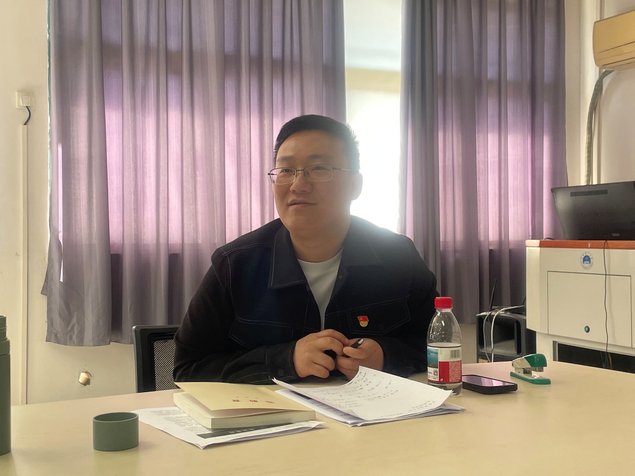 8713c560-da18-4ad9-8c67-d0f3d6ab34cf 8713c560-da18-4ad9-8c67-d0f3d6ab34cf