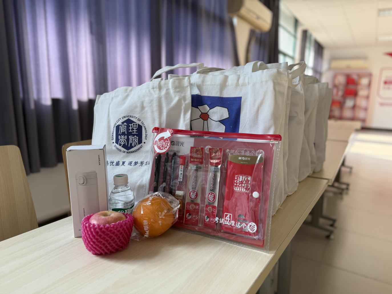 3a3fc4cd-b18f-4691-a493-a698e4f40f16 3a3fc4cd-b18f-4691-a493-a698e4f40f16