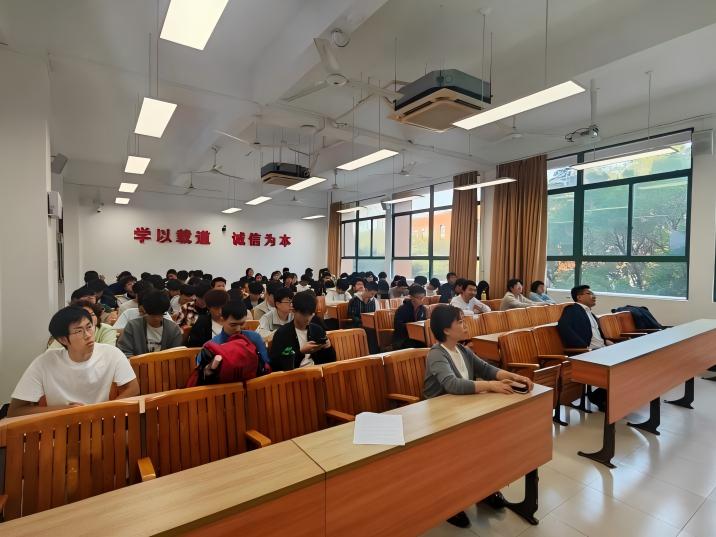 4de154e9-66c4-4e0a-aeaf-9a32334fbee1