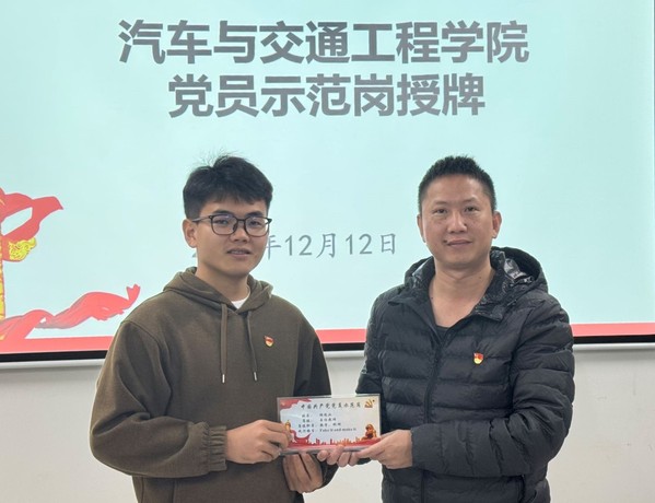 f469a580-9c2e-435e-b98c-9e69295b64df f469a580-9c2e-435e-b98c-9e69295b64df