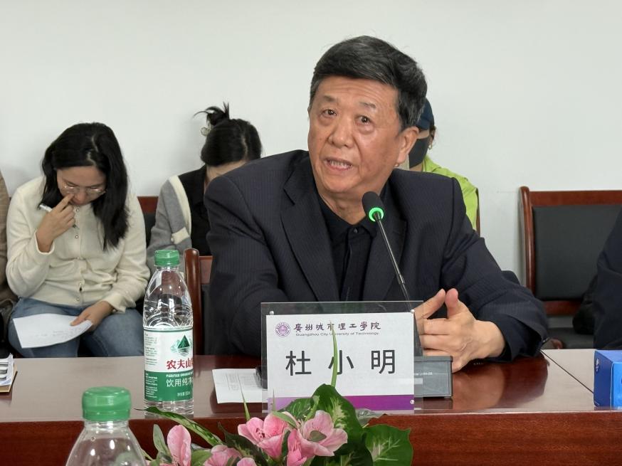 784f3750-a1ec-4a56-8110-e7ab9be360b3 784f3750-a1ec-4a56-8110-e7ab9be360b3