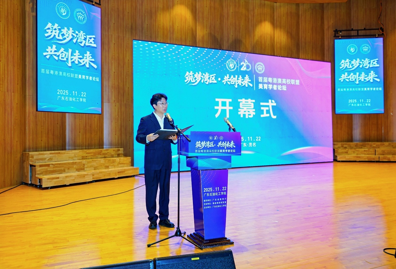 2e328f84-5cb0-4b33-9029-87660c7cb51b 2e328f84-5cb0-4b33-9029-87660c7cb51b