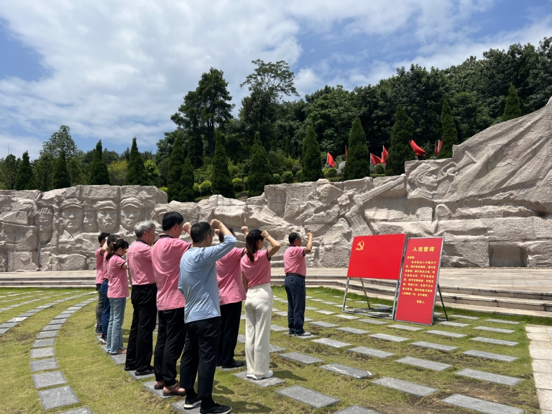 bec9702e-7280-4bd7-87f8-faf6743f663f