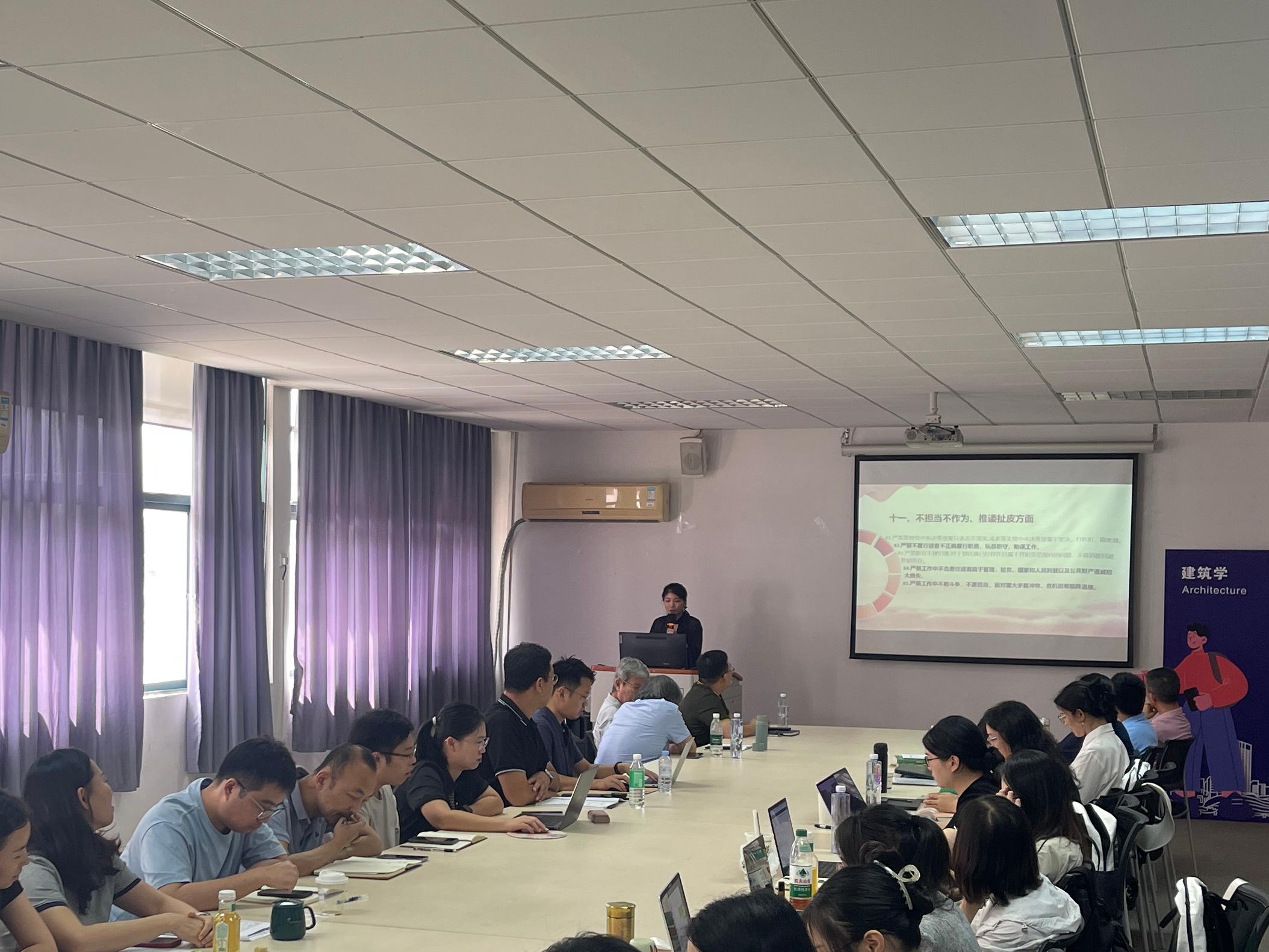 eb9018dd-e762-43e5-aebd-74fb25a0dfd9