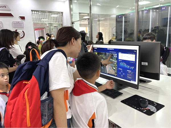 0d670573-5fd1-436e-8809-39587a8feb5f 0d670573-5fd1-436e-8809-39587a8feb5f