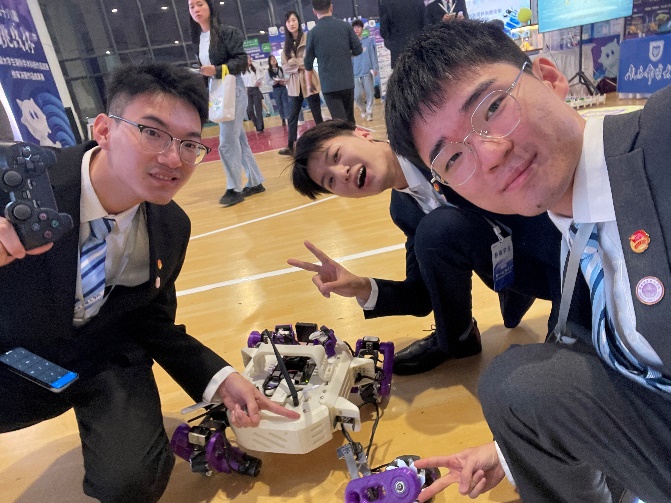 5e849e09-bb7b-48aa-9b48-78db6daa9838