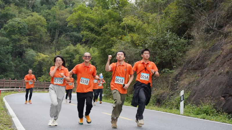 59a16c2a-5022-4701-8ba1-897a62525e1e