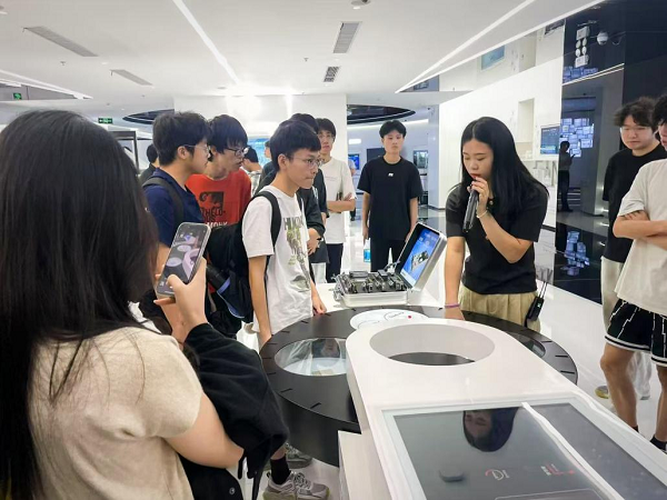 0f4c8797-e4b9-4010-a1c5-2eea31f32484