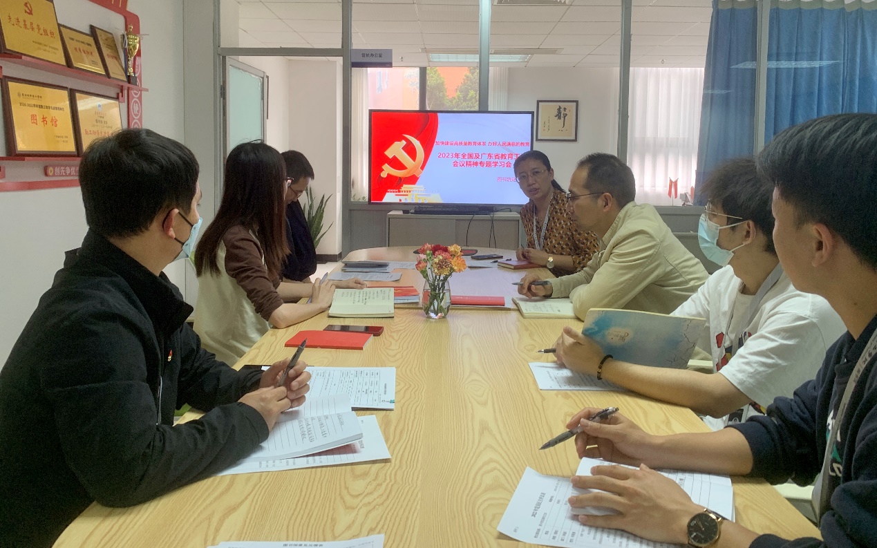 ef73f3a6-772b-4f0c-a8d3-9c938d83bdcc ef73f3a6-772b-4f0c-a8d3-9c938d83bdcc