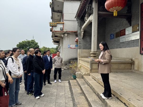 5597d2ae-dabf-442b-b14f-cc25c24537af 5597d2ae-dabf-442b-b14f-cc25c24537af