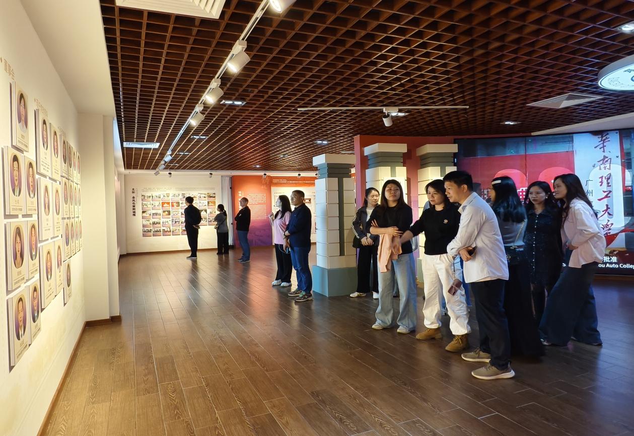 2d703c3a-6883-4d1e-aade-4e2866b9b913 2d703c3a-6883-4d1e-aade-4e2866b9b913