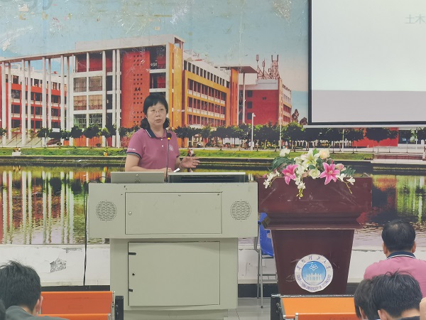 db230de0-38d9-4f2b-994f-ce7abb0d0f6c