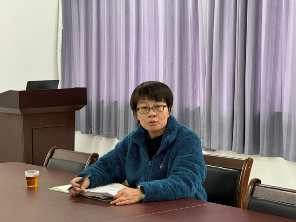 f42dc23d-232c-40d0-b8b4-7e961f3e53cd