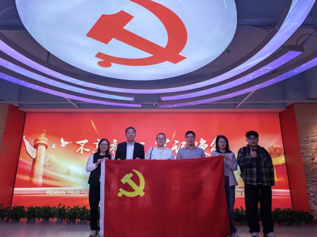 5ca24364-0cbd-4ded-90fa-13a69f014fab 5ca24364-0cbd-4ded-90fa-13a69f014fab