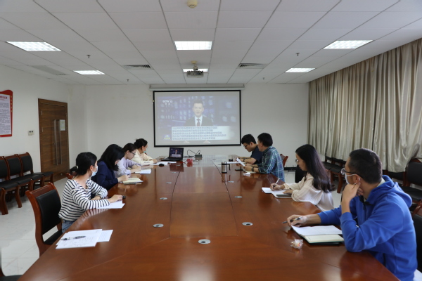 94ee310f-b5c1-45f8-933e-a837eb63cfef