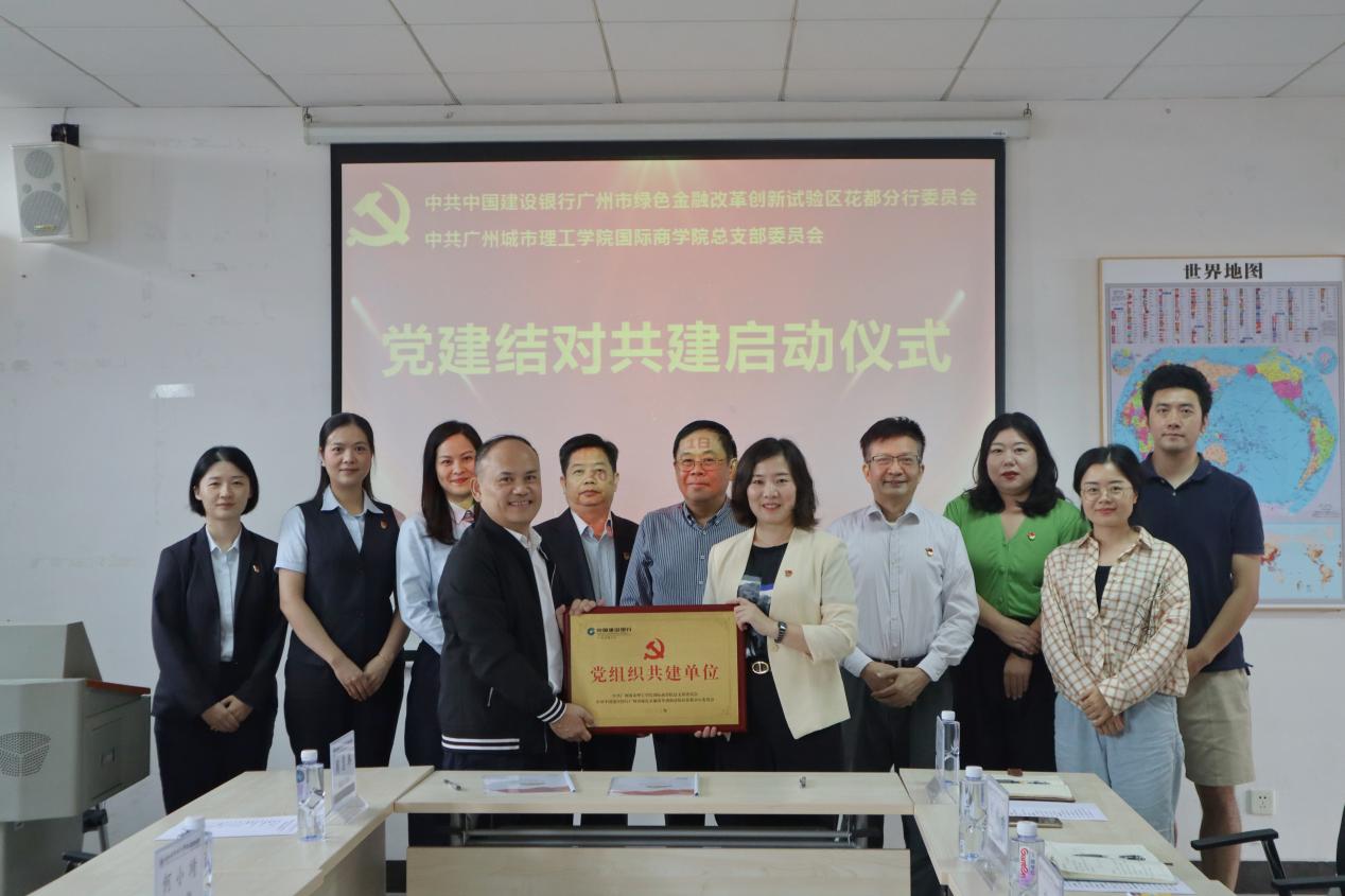 e666eb6e-2a70-4290-a7d0-e07fce3cb9cb