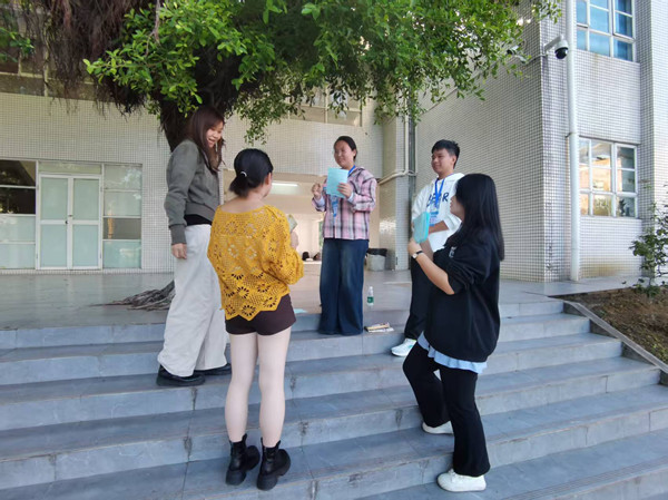 3284c3de-2597-4b52-a73f-f737b68a09bd 3284c3de-2597-4b52-a73f-f737b68a09bd