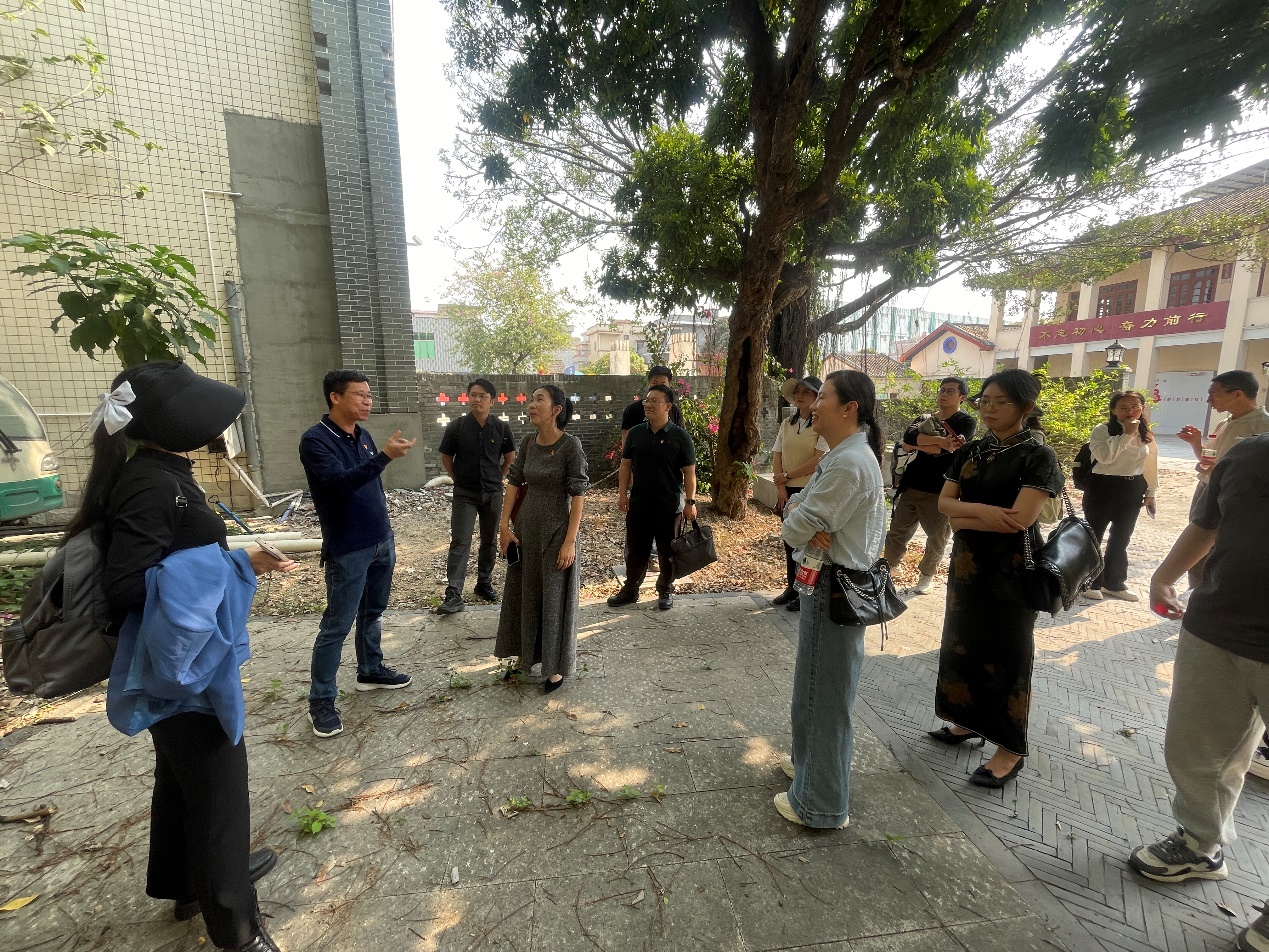 095c28cc-9344-4d02-852d-f8316181bcb1